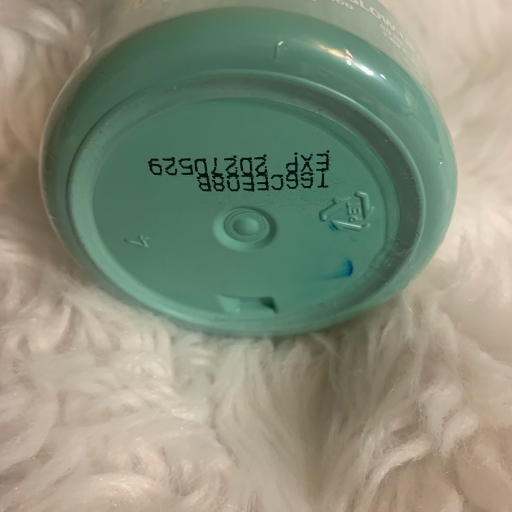 TOVEGAN ladies SEALED green glow up cream, 1.69 ounces NIB - Picture 2 of 9